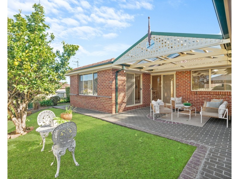 4 Robinia Parade, Springfield NSW 2250