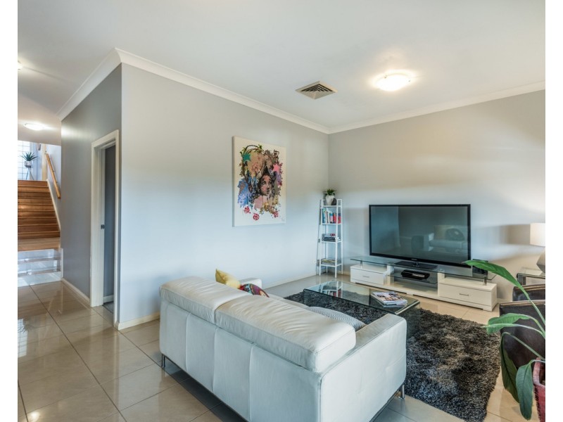 19 Robusta Close, Erina NSW 2250