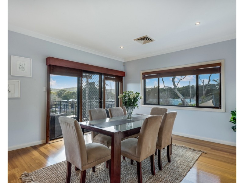 19 Robusta Close, Erina NSW 2250