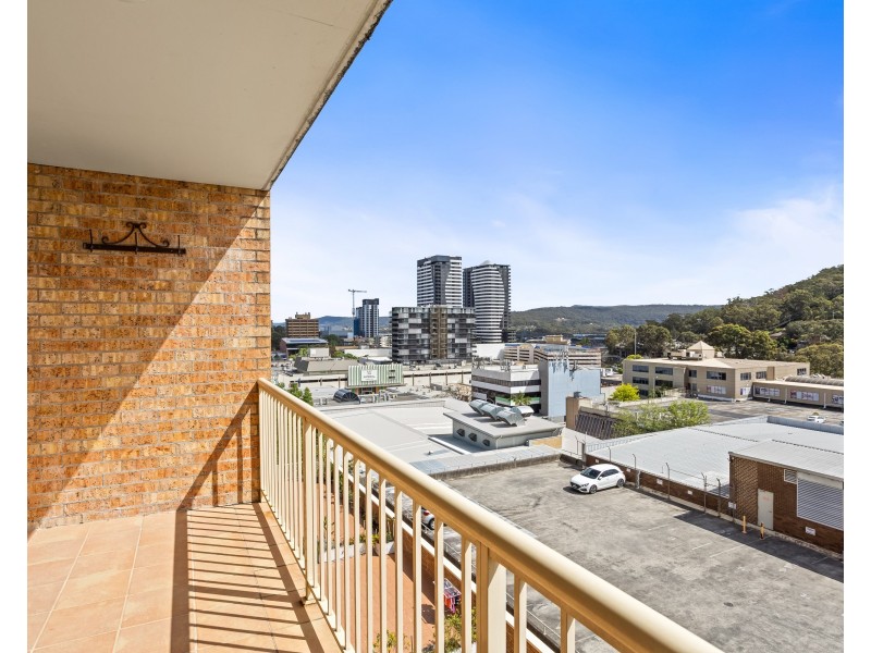 15/145 Faunce Street West, Gosford NSW 2250