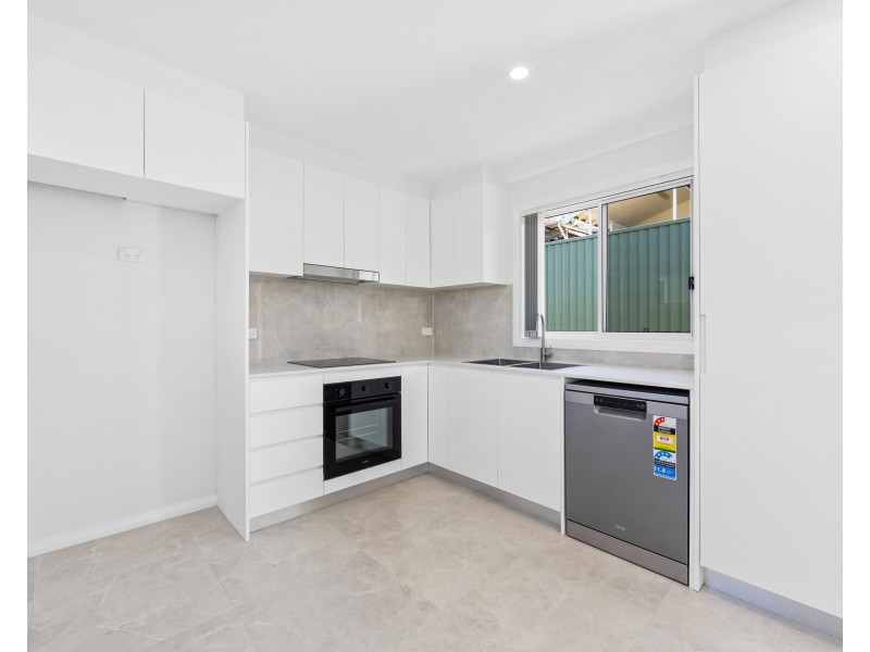 17a Eve Street, Narara NSW 2250