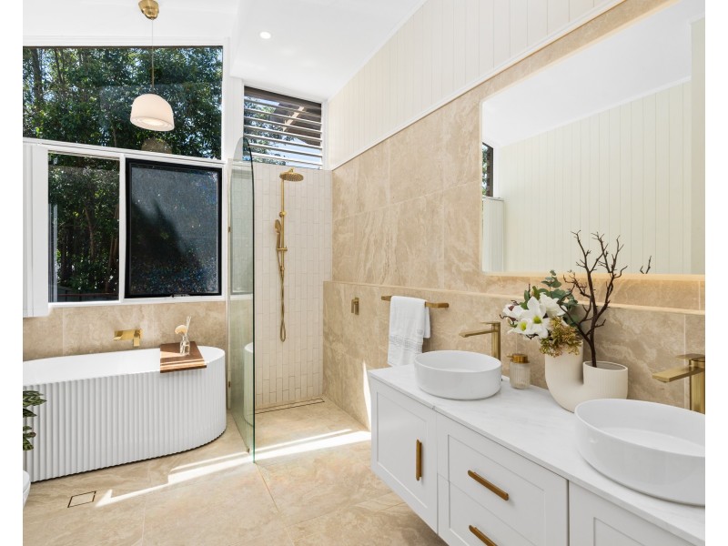 42 Bentley Road, Narara NSW 2250