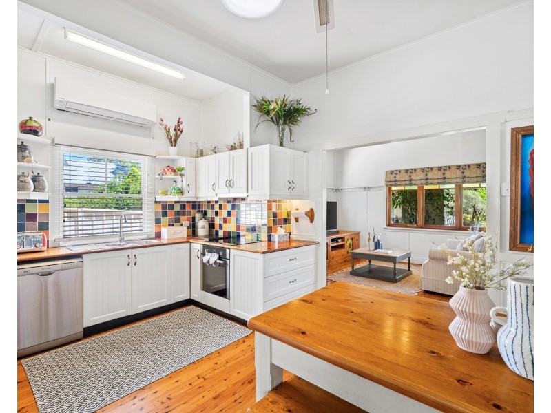 663 Pacific Highway, Narara NSW 2250