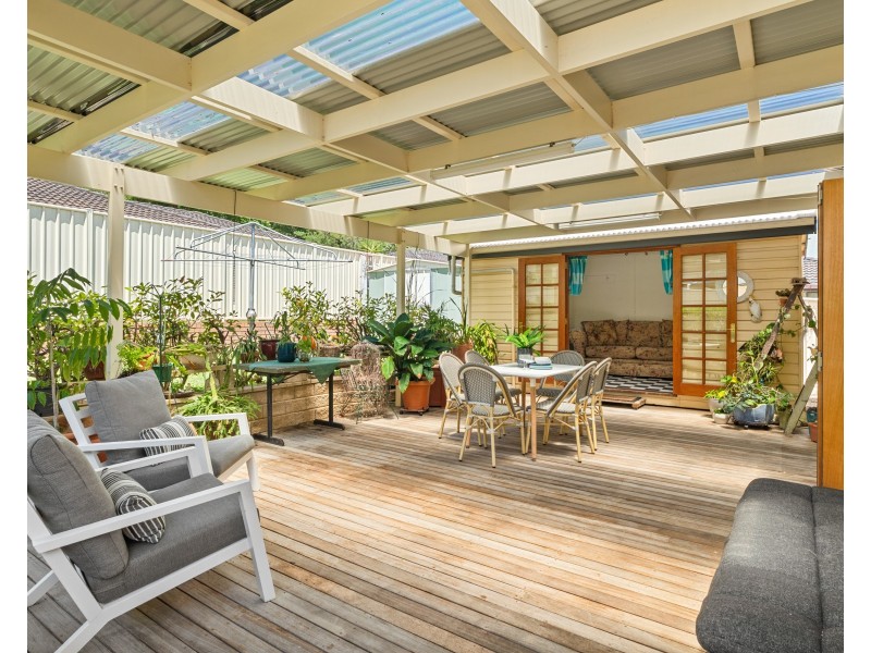 663 Pacific Highway, Narara NSW 2250
