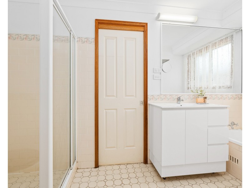 16/8 McLennan Street, Narara NSW 2250