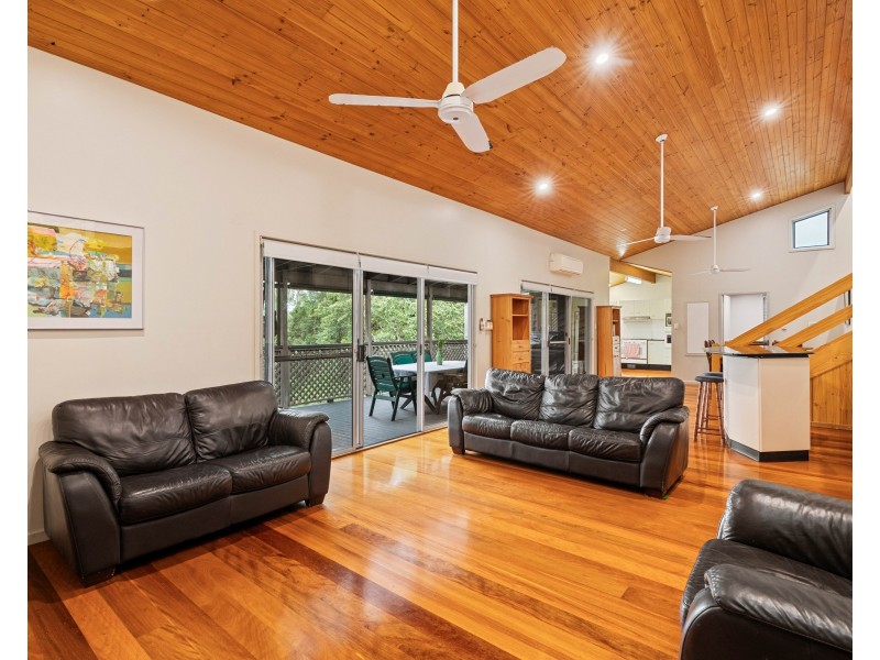 20 Woolard Road, Springfield NSW 2250