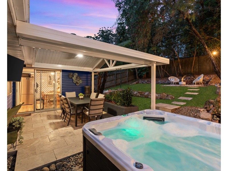 15 Woolard Road, Springfield NSW 2250