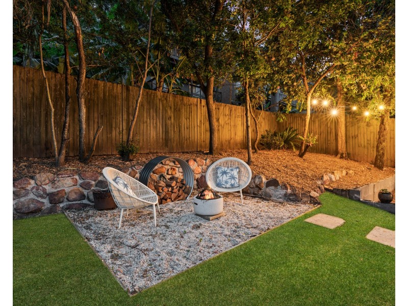 15 Woolard Road, Springfield NSW 2250