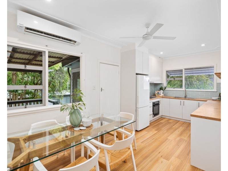 4 Keith Street, Wyoming NSW 2250