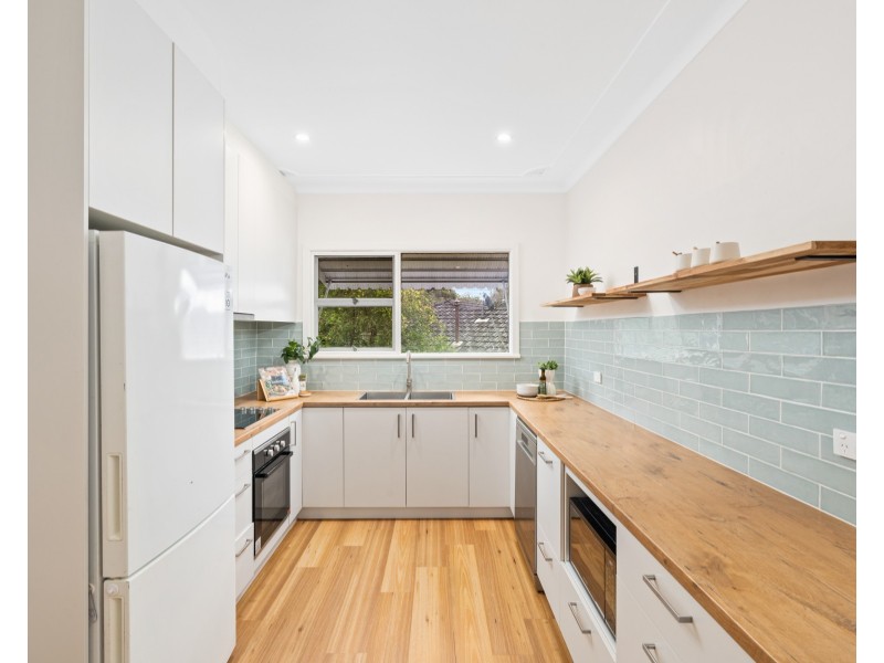 4 Keith Street, Wyoming NSW 2250