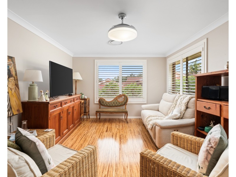 1/102 Coolawin Circle, Narara NSW 2250