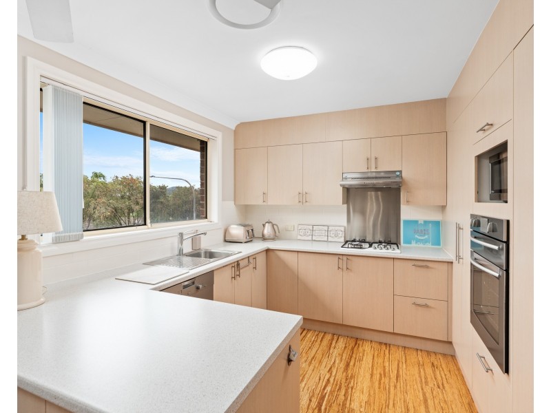 1/102 Coolawin Circle, Narara NSW 2250
