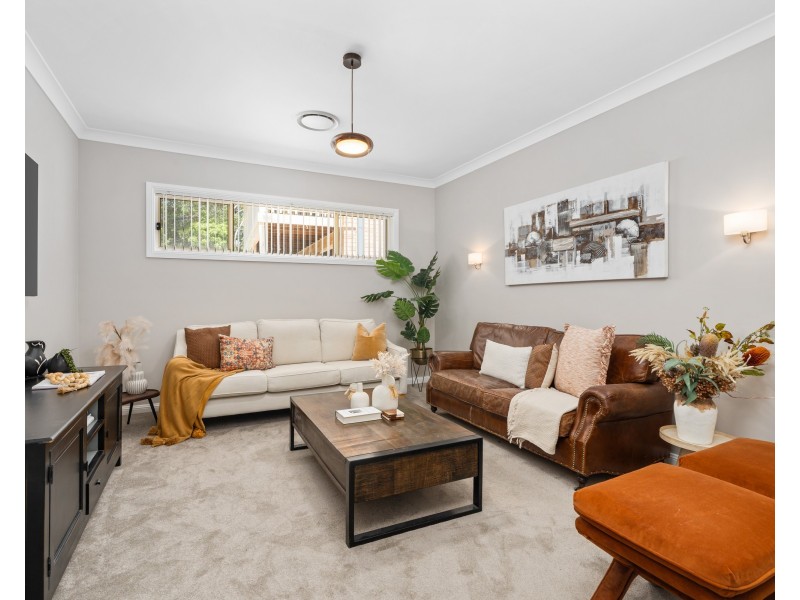 25 The Valley Way, Lisarow NSW 2250