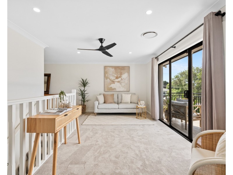 1 Benham Avenue, Wyoming NSW 2250