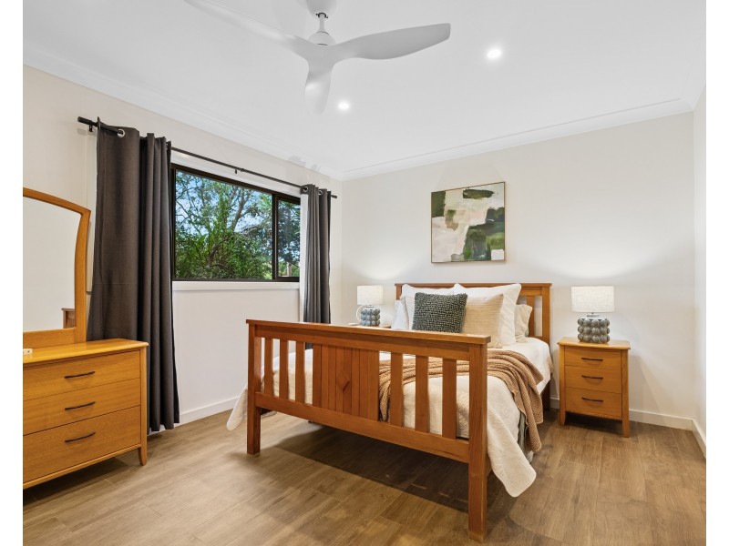 1 Benham Avenue, Wyoming NSW 2250