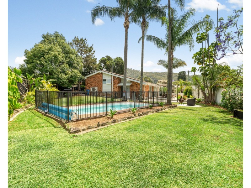 14 Bel Hilton Court, West Gosford NSW 2250