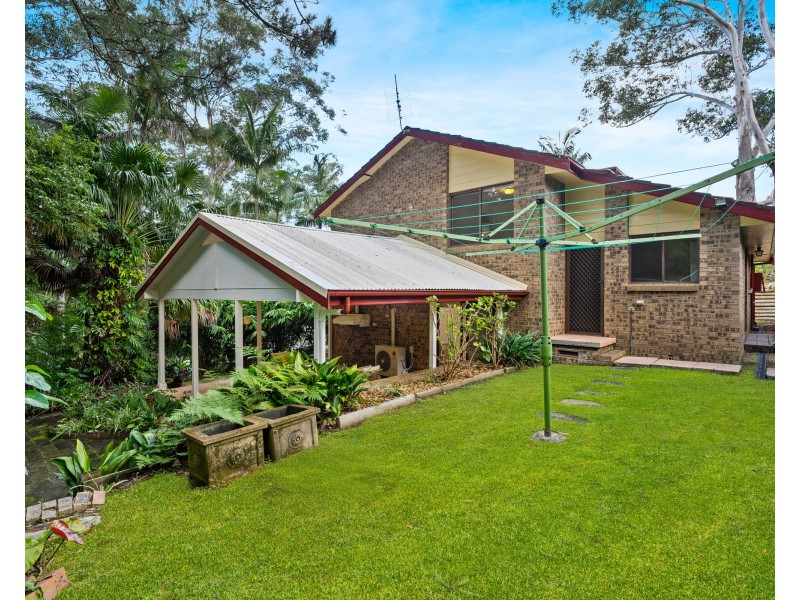 9 Larbonya Avenue, Wyoming NSW 2250