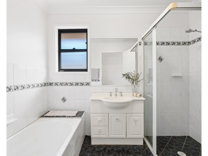 13/51 Newling Street, Lisarow NSW 2250