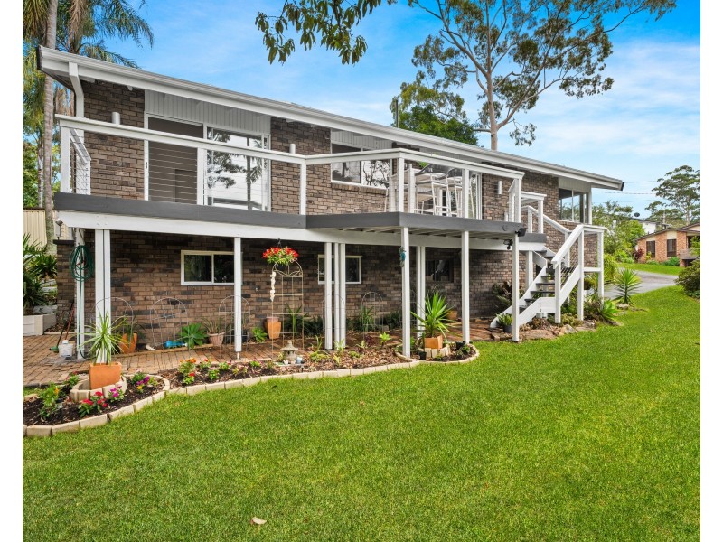 14-16 Dulwich Road, Springfield NSW 2250