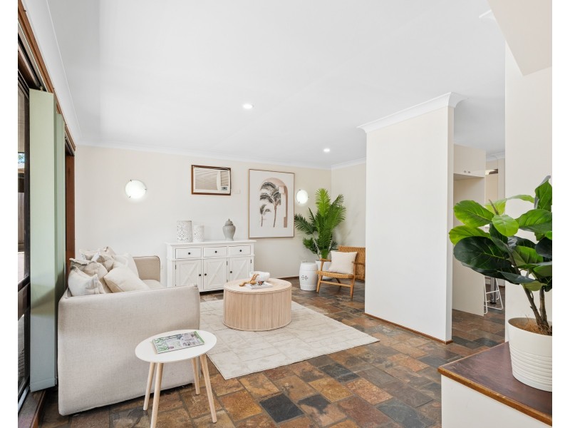 16 Dibden Avenue, Kariong NSW 2250