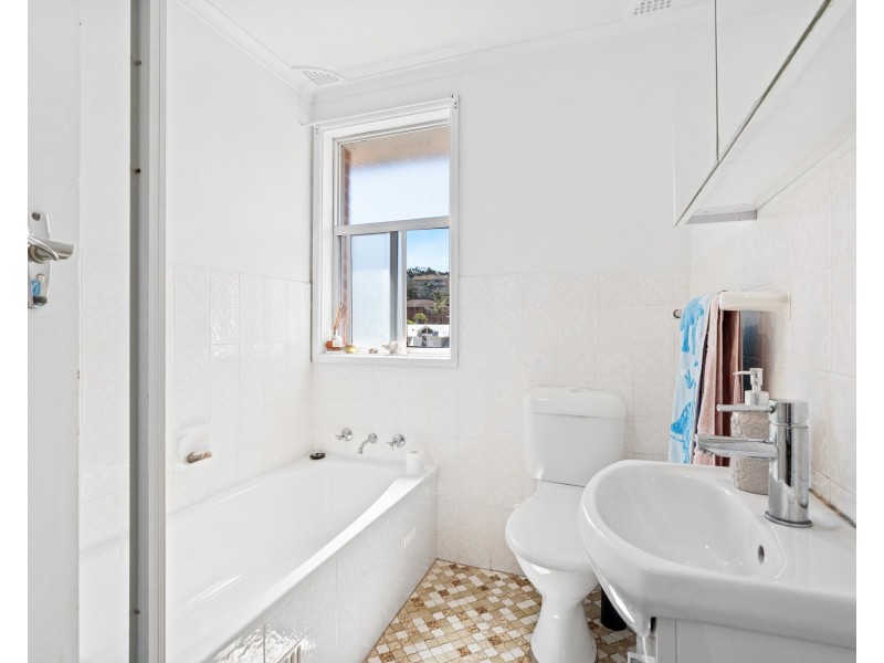 1/44 Ash Street, Terrigal NSW 2260