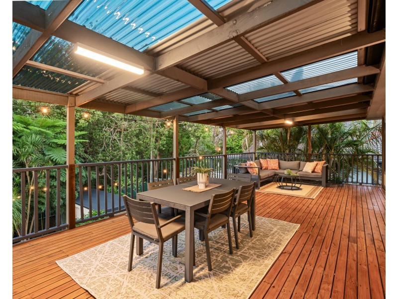 21 Narrawa Avenue, Erina NSW 2250