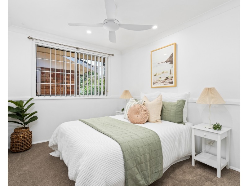 17 Beaumont Avenue, Wyoming NSW 2250