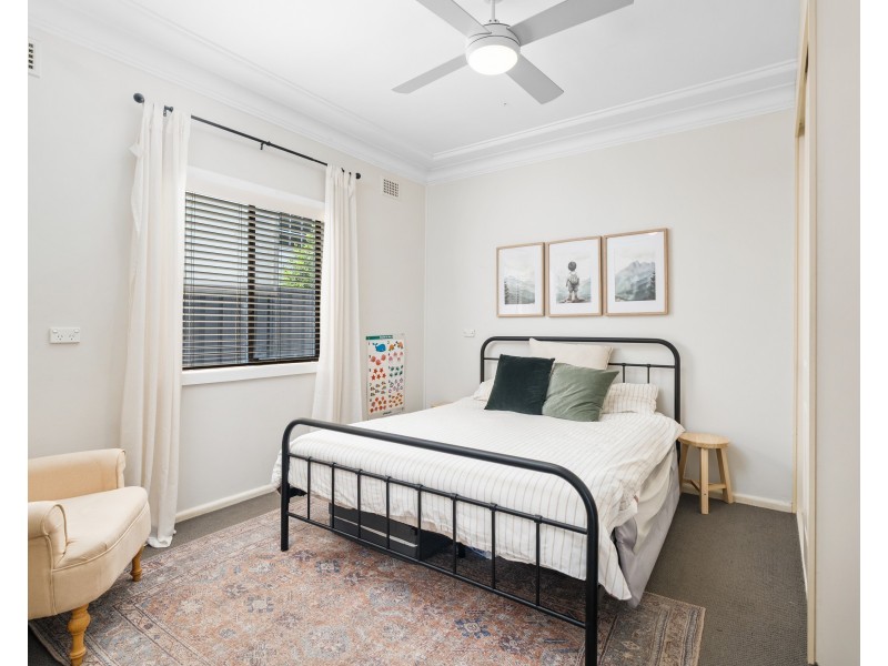 11 Headlam Parade, Springfield NSW 2250