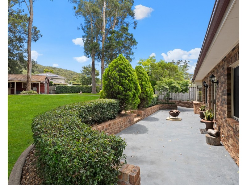 56 Sunset Street, Wyoming NSW 2250