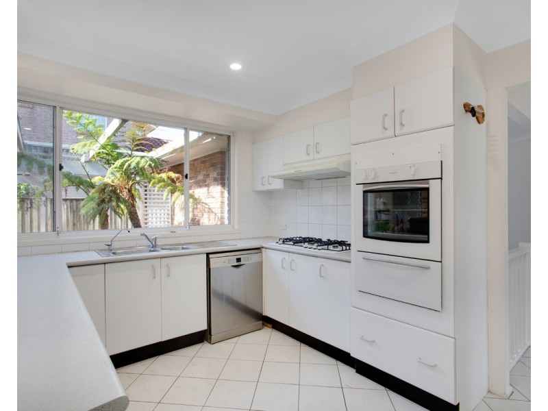 8 Viscount Close, Shelly Beach NSW 2261