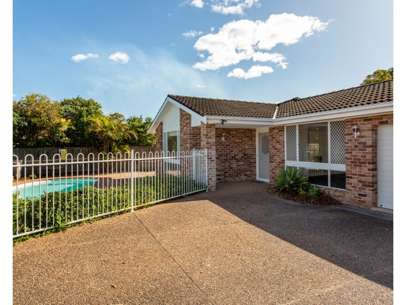 8 Viscount Close, Shelly Beach NSW 2261