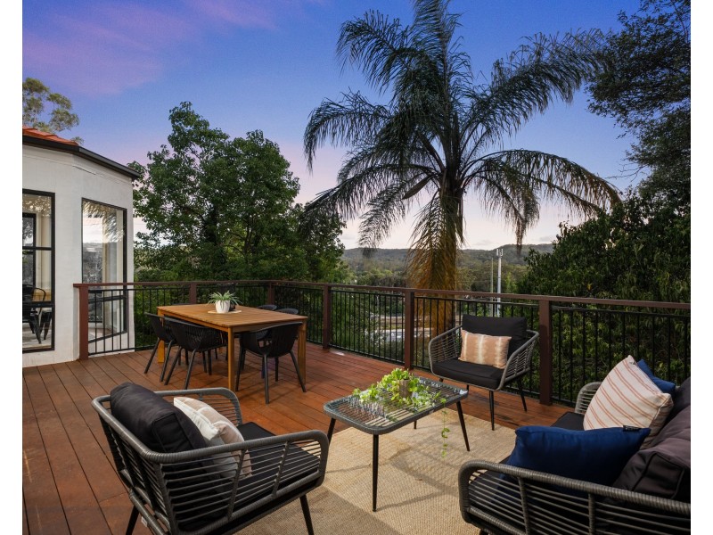 5 Dora Street, Lisarow NSW 2250