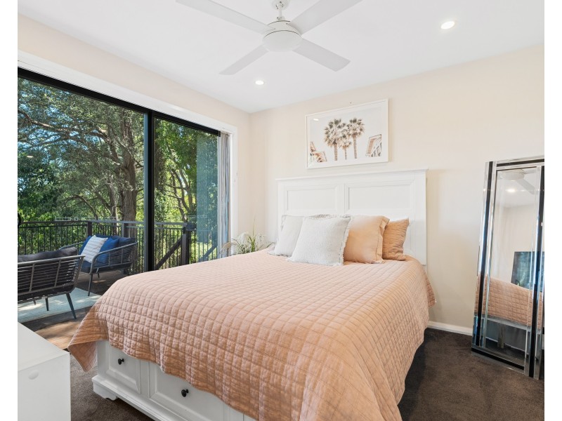 5 Dora Street, Lisarow NSW 2250