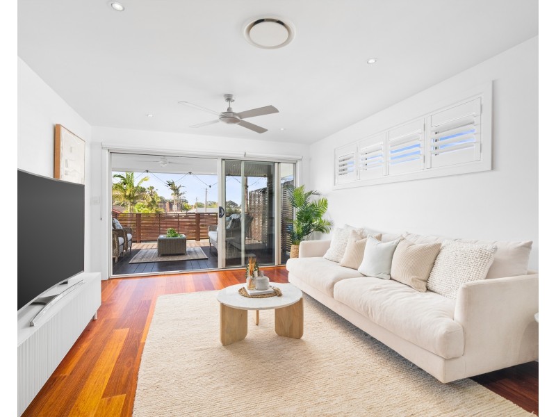 25 Captain Cook Crescent, Long Jetty NSW 2261