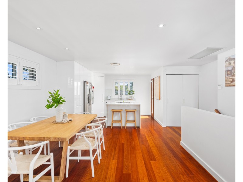 25 Captain Cook Crescent, Long Jetty NSW 2261