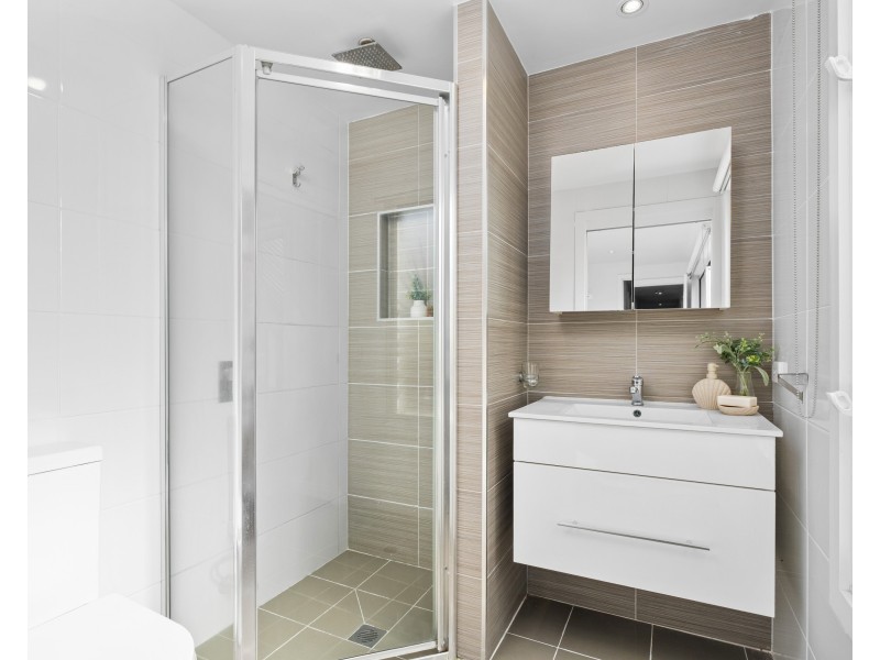 25 Captain Cook Crescent, Long Jetty NSW 2261