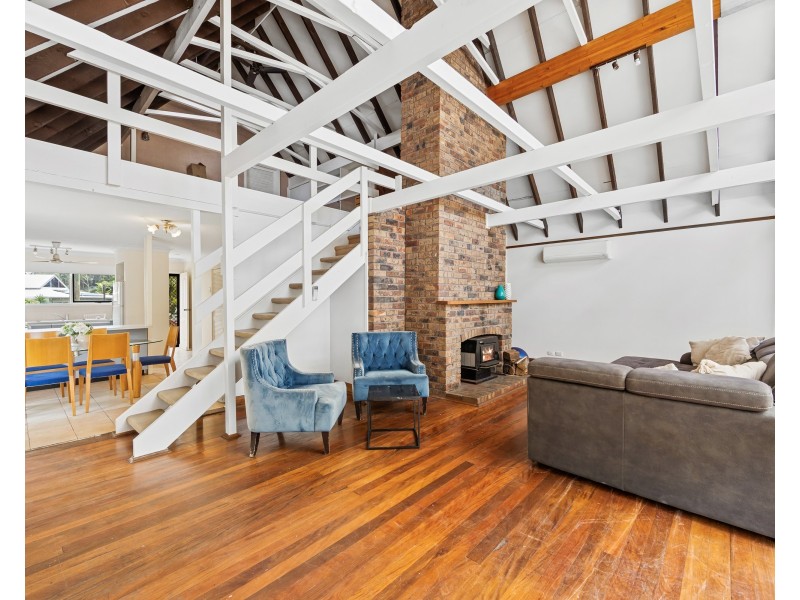 2 Old Tumbi Road, Wamberal NSW 2260