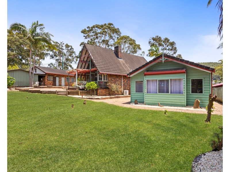 2 Old Tumbi Road, Wamberal NSW 2260