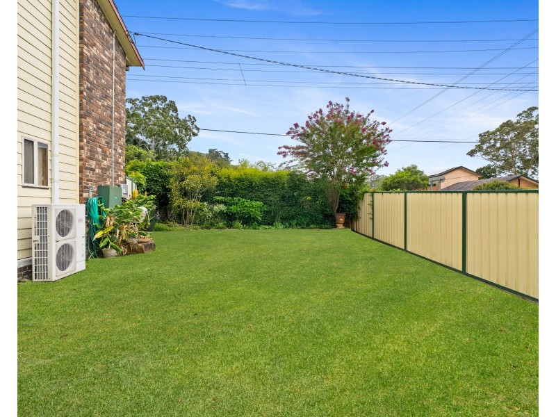 37 Deane Street, Narara NSW 2250