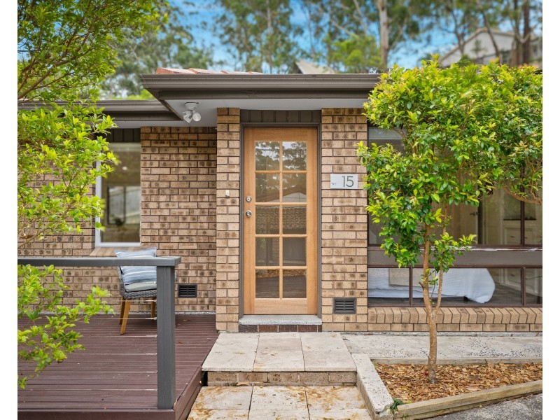 15 Larbonya Avenue, Wyoming NSW 2250