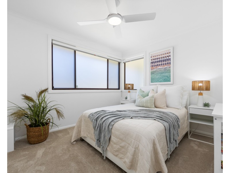 25 Fragar Avenue, Wyoming NSW 2250