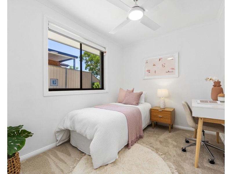 25 Fragar Avenue, Wyoming NSW 2250