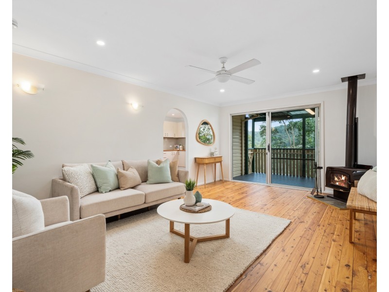 7 Brush Box Crescent, Wyoming NSW 2250
