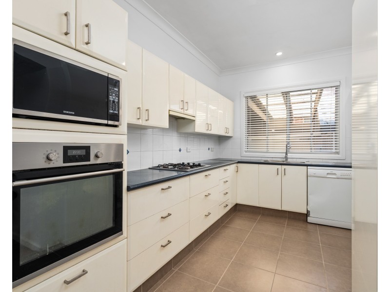 37 Manly Parade, The Entrance North NSW 2261