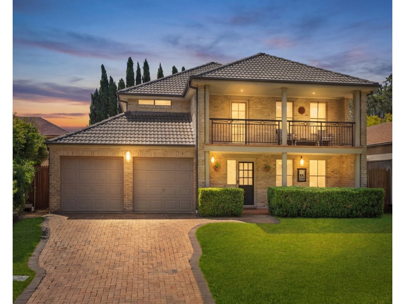 12 Woolybutt Crescent, Erina NSW 2250