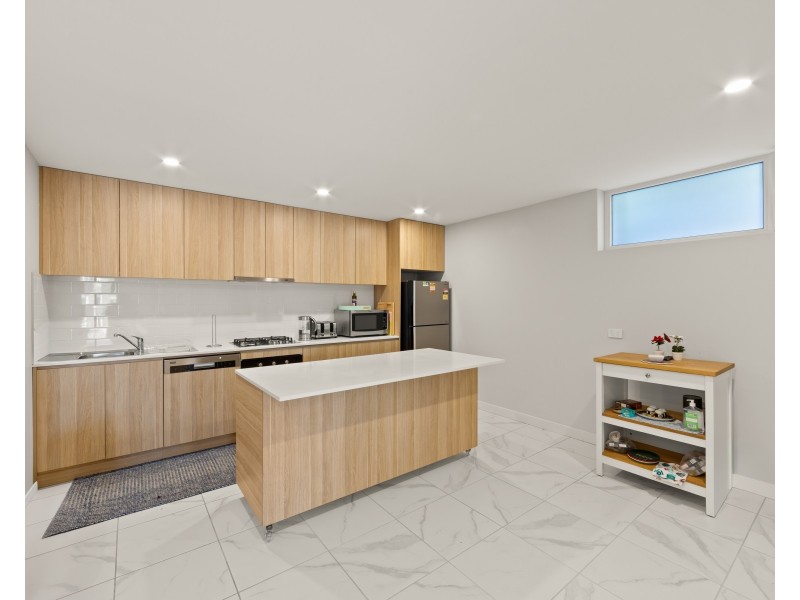 3 Lavinia Street, Forresters Beach NSW 2260