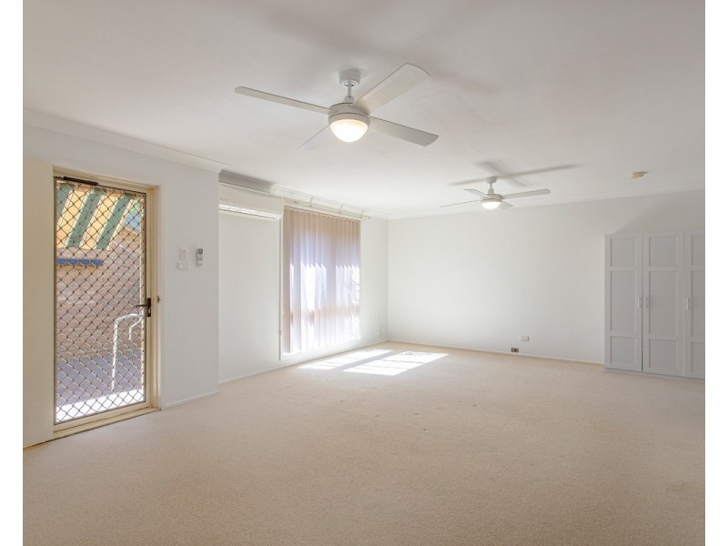 17/16-20 Alex Close, Ourimbah NSW 2258