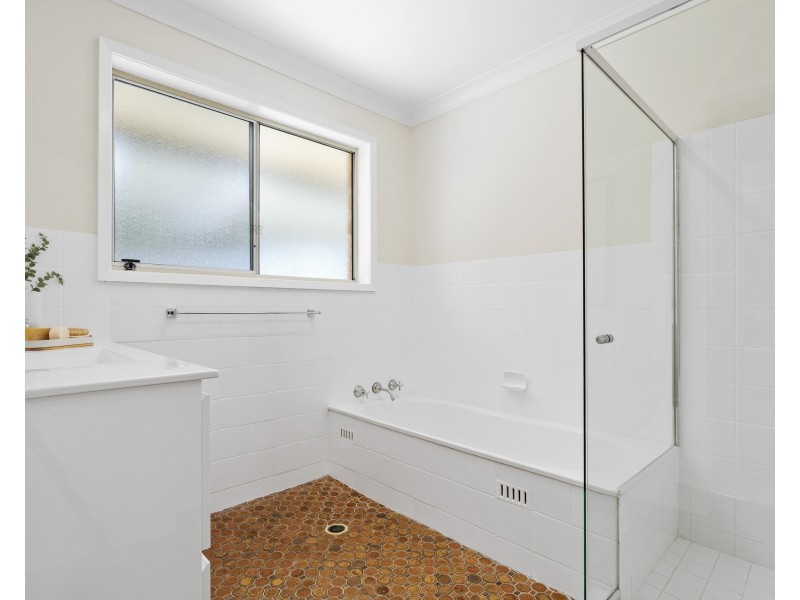 38 Bentley Road, Narara NSW 2250