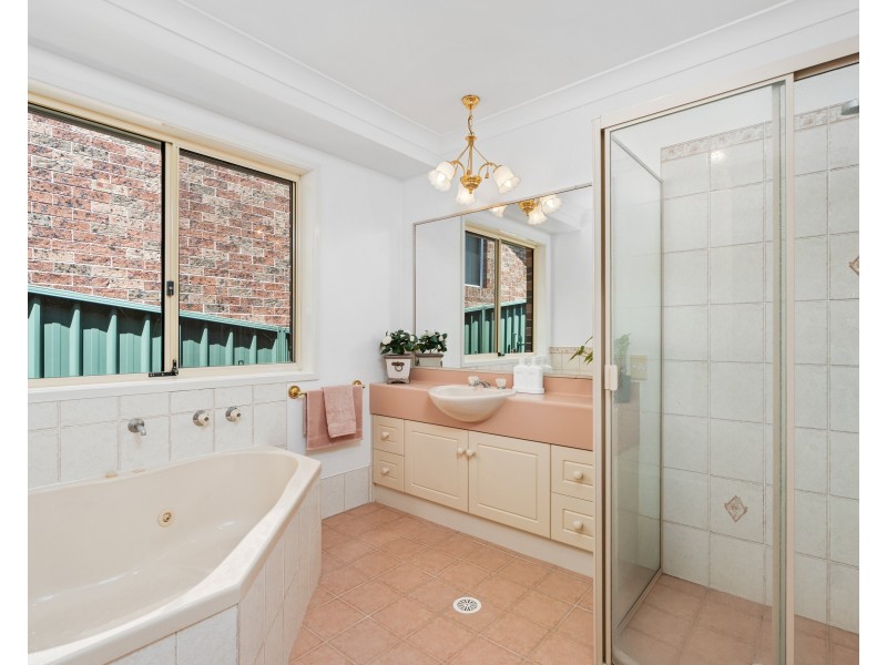 99 Bronzewing Drive, Erina NSW 2250