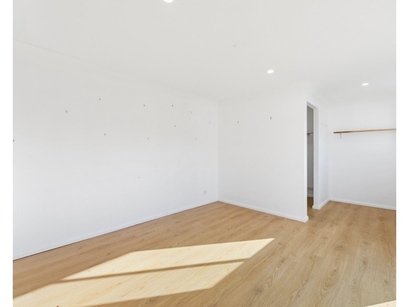 32 Fourth Avenue, Toukley NSW 2263